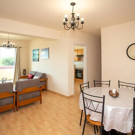 Citywitch 7, 103 Apartament Larnaca